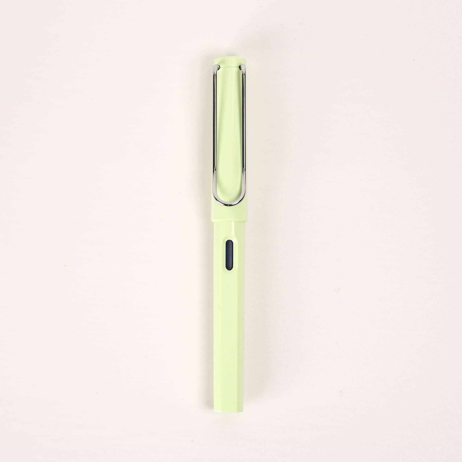 Safari Fine Nib Fountain Pen
